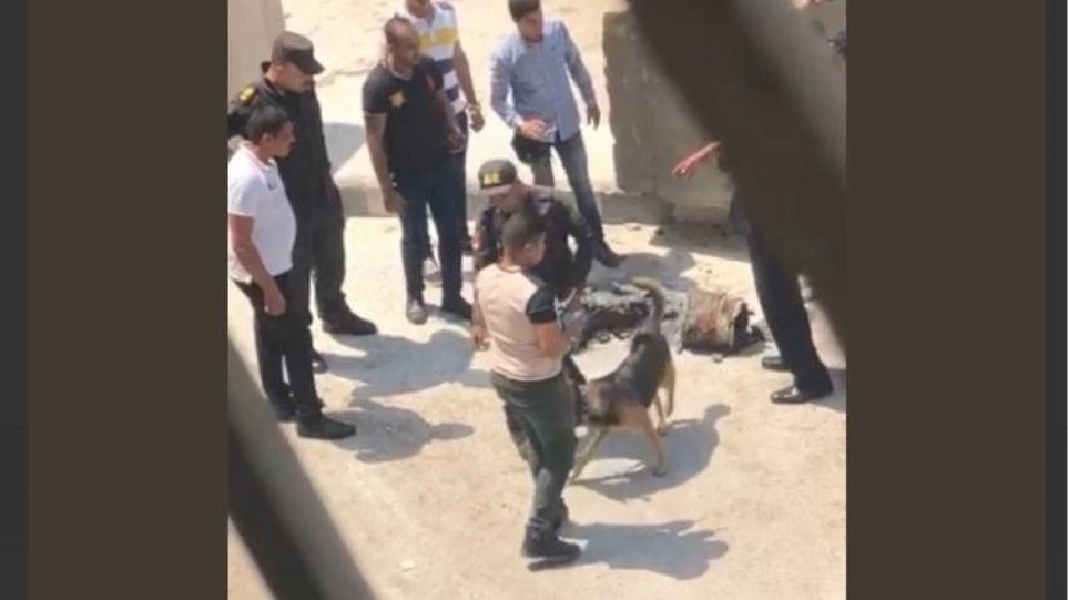 Βίντεο-σοκ: Βομβιστής αυτοκτονίας ανατινάσσεται έξω από την αμερικανική πρεσβεία στο Κάιρο